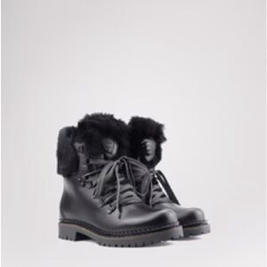 Pajar Black Fur-Lined Annie Women’s Heritage Boots